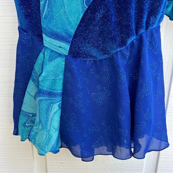 NWT Vintage Jerry’s South Seas Velvet Skating Dress w/ Matching Velvet Scrunchie - Picture 3 of 10